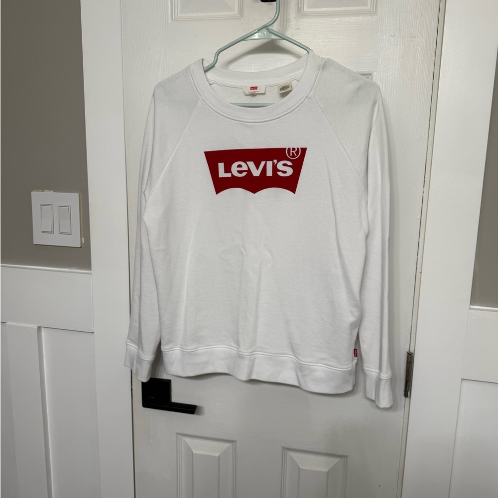 Levi's Cream Sweatshirt with Red Tag